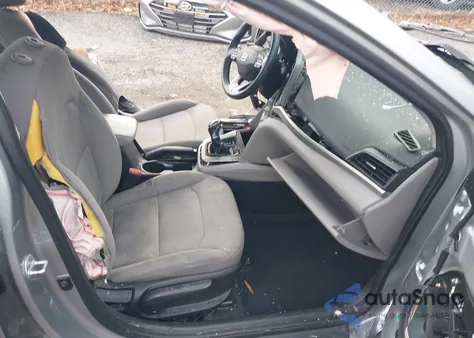 2020 Hyundai Elantra Value Edition z USA, uszkodzony, nr VIN 5NPD84LF5LH576840